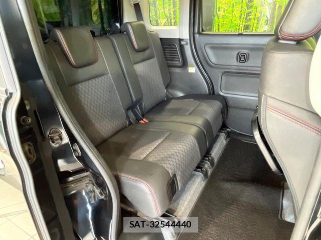 Suzuki SPACIA 2018-08 7620264-8