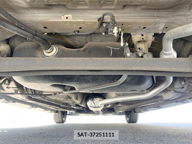 Suzuki SPACIA 2019-07 7620261-18