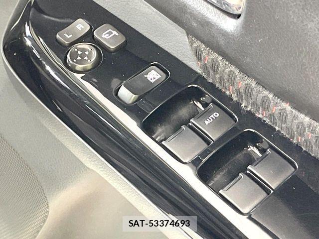 Suzuki SPACIA 2016-03 7789314-9