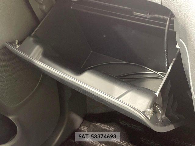Suzuki SPACIA 2016-03 7789314-18