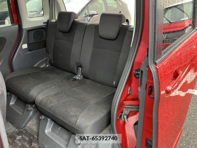 Suzuki SPACIA 2013-06 7789301-4