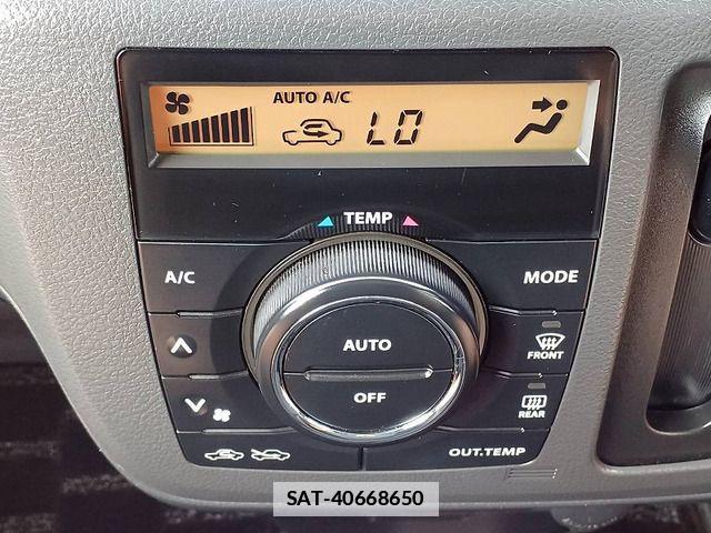 Suzuki SPACIA 2013-08 7903431-18