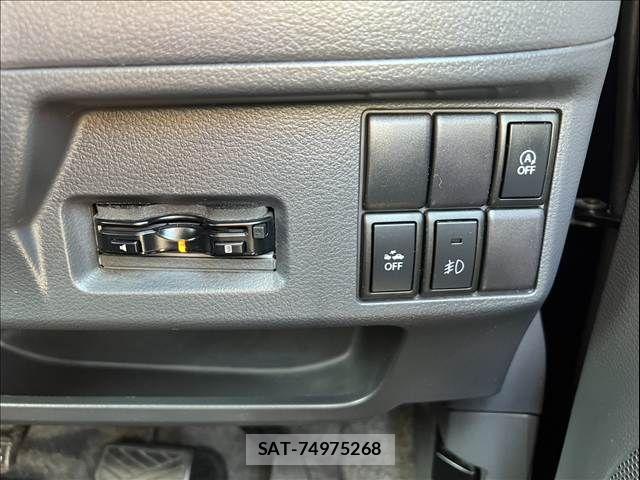Suzuki SPACIA 2013-12 7981079-24