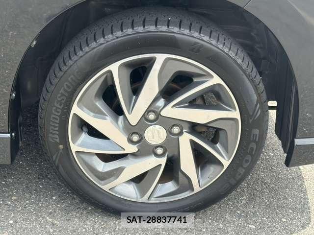 Suzuki SPACIA 2015-07 7981080-25
