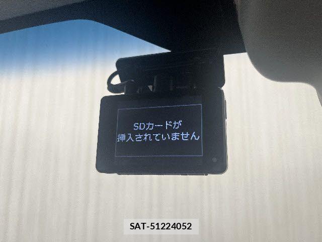Suzuki SPACIA 2015-09 7981077-11