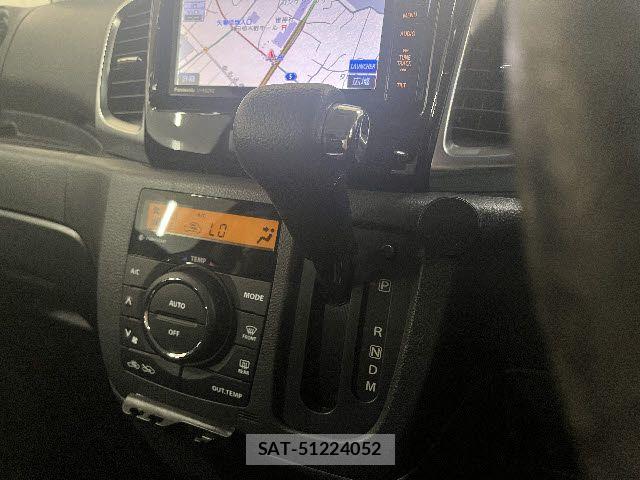 Suzuki SPACIA 2015-09 7981077-19