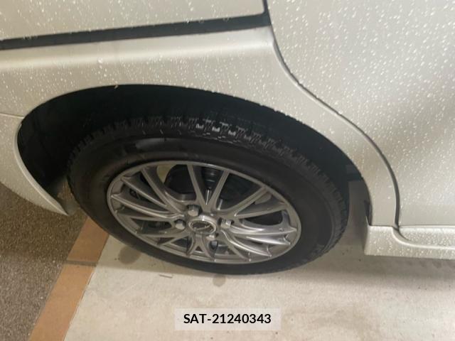 Suzuki SPACIA 2014-09 7981082-4
