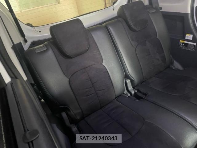 Suzuki SPACIA 2014-09 7981082-6