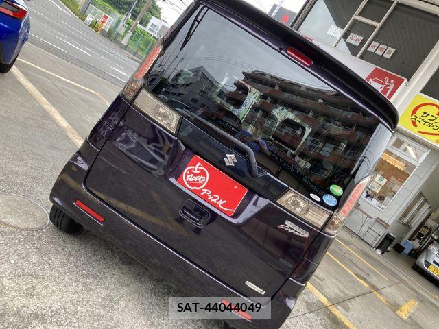 Suzuki SPACIA 2013-12 8038404-21
