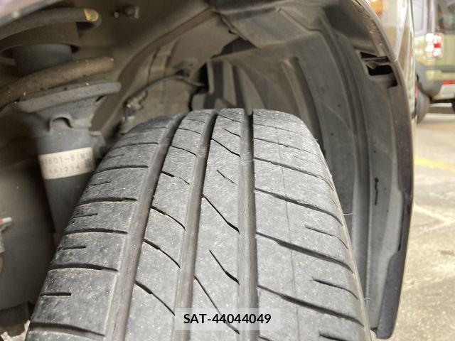 Suzuki SPACIA 2013-12 8038404-26