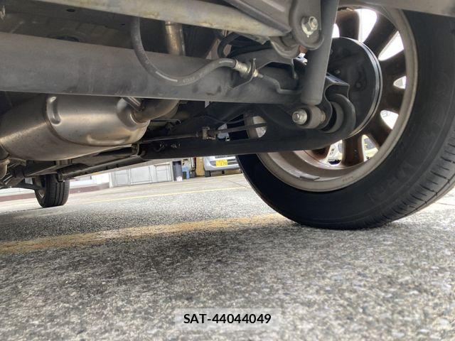 Suzuki SPACIA 2013-12 8038404-28