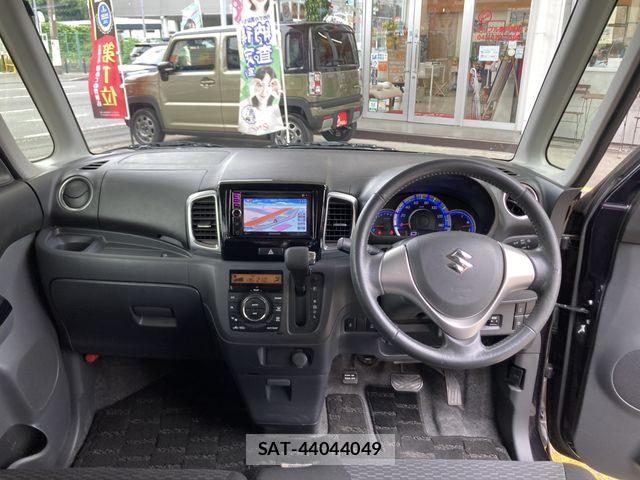 Suzuki SPACIA 2013-12 8038404-3