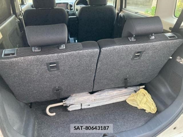 Suzuki SPACIA 2013-07 8038408-4