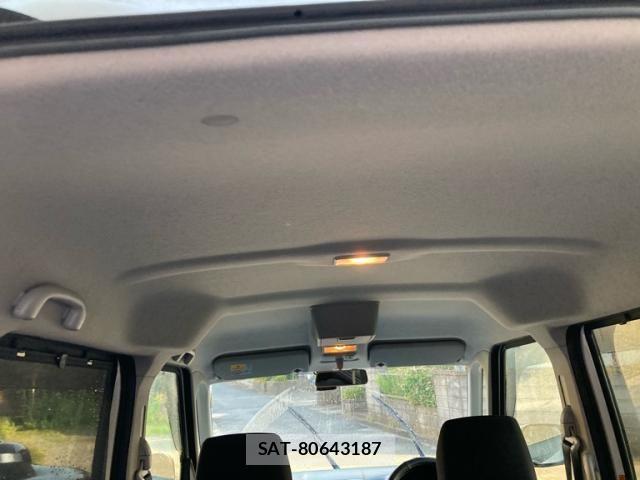 Suzuki SPACIA 2013-07 8038408-5