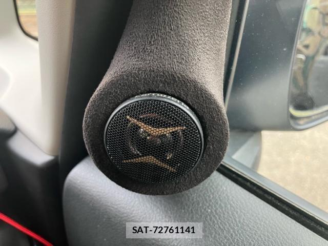 Suzuki SPACIA 2019-10 8038384-23