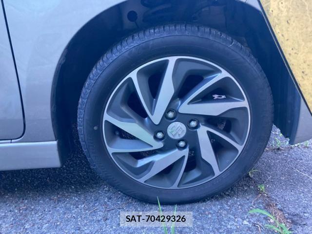 Suzuki SPACIA 2013-10 8038407-3