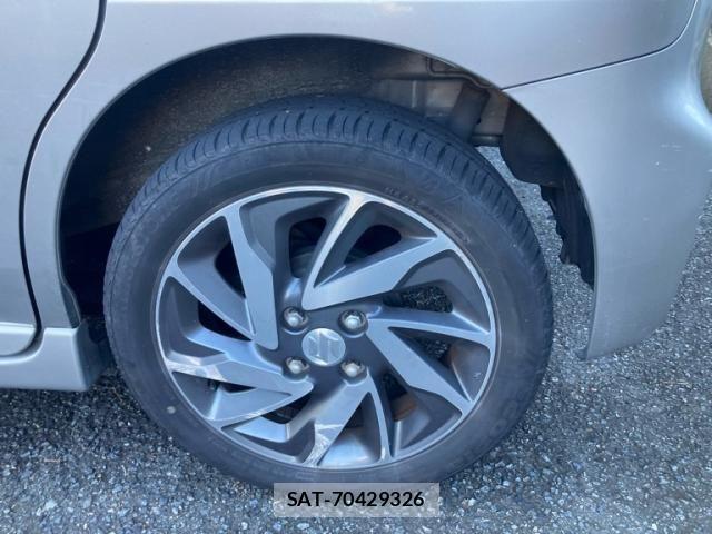 Suzuki SPACIA 2013-10 8038407-5