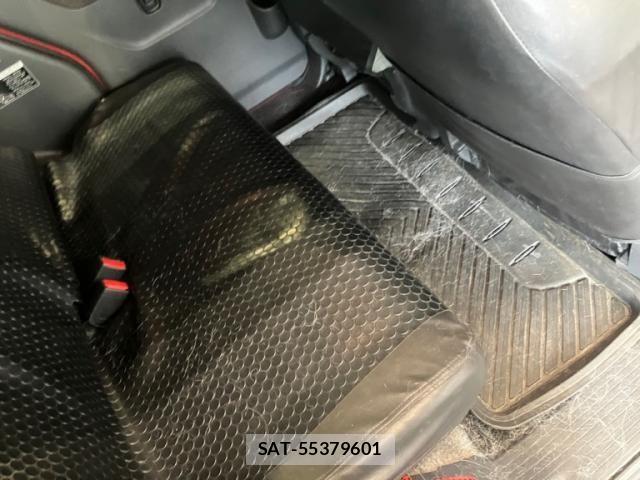 Suzuki SPACIA 2013-09 8038406-14