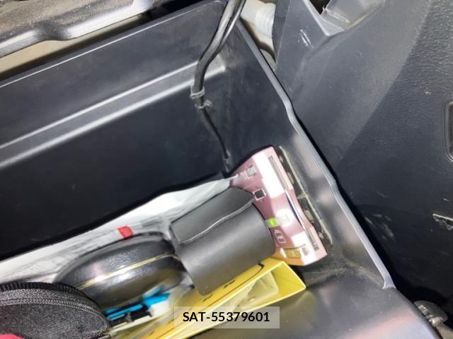Suzuki SPACIA 2013-09 8038406-25