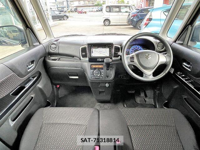 Suzuki SPACIA 2017-01 8038402-1