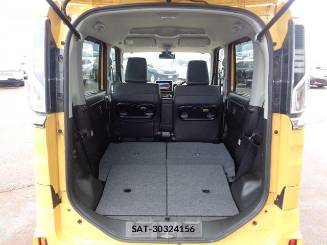 Suzuki SPACIA 2018-03 8038403-12