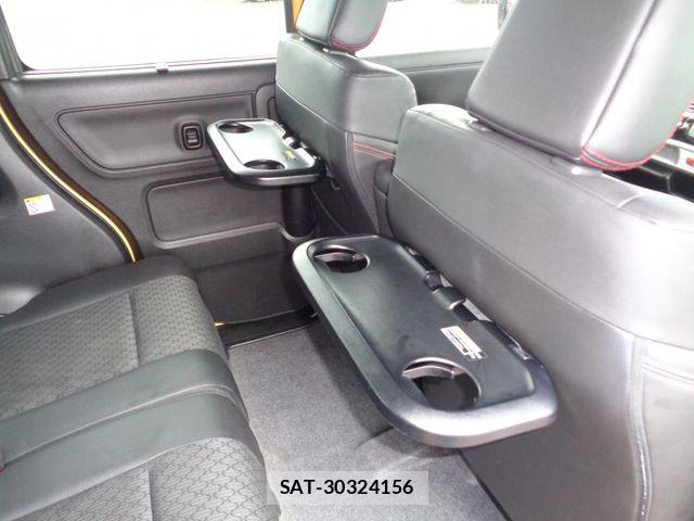 Suzuki SPACIA 2018-03 8038403-13