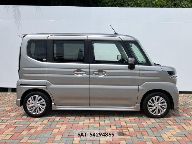 Suzuki SPACIA 2024-06 8038388-5