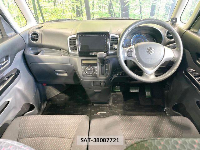 Suzuki SPACIA 2015-07 8075666-1