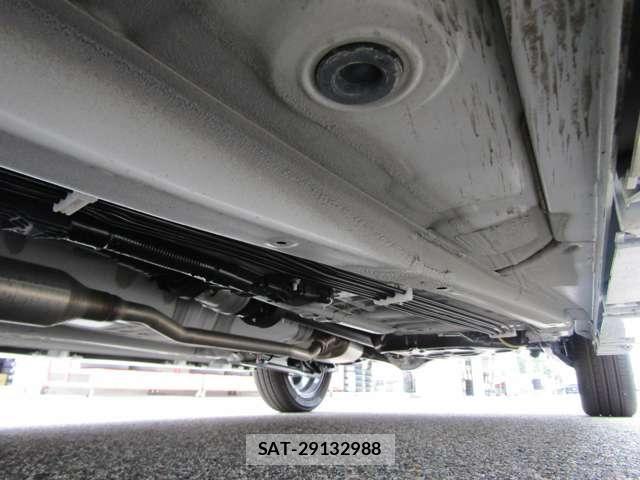 Suzuki SPACIA 2025-10 8075658-20