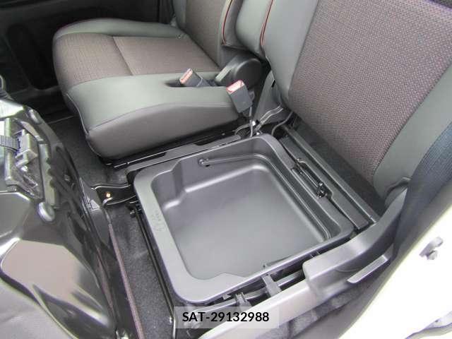 Suzuki SPACIA 2025-10 8075658-24