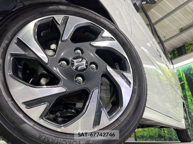 Suzuki SPACIA 2025-12 8101967-12