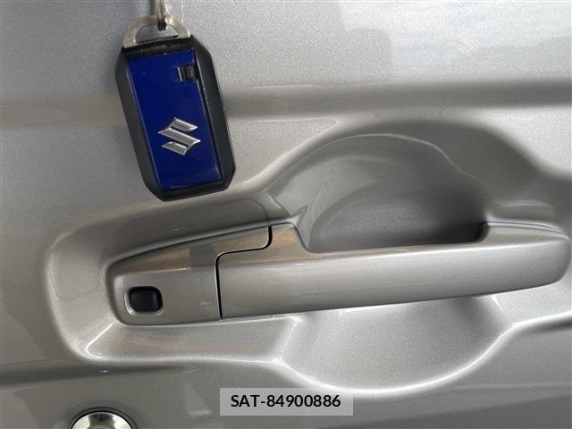 Suzuki SPACIA 2024-06 8101971-8