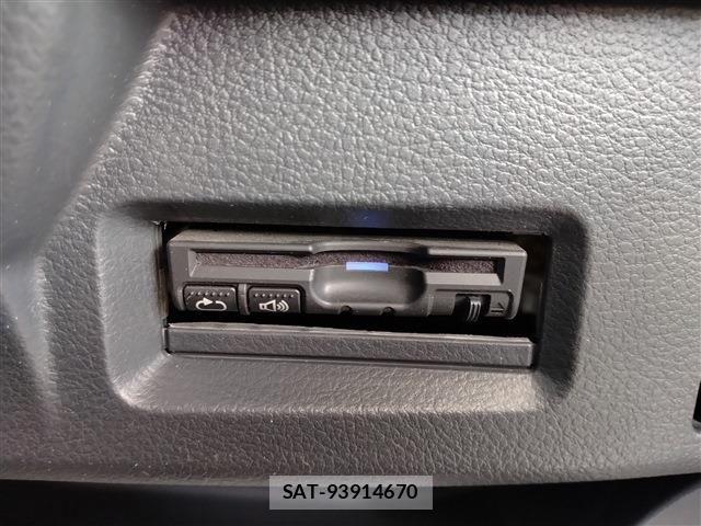 Suzuki SPACIA 2013-09 8101978-9