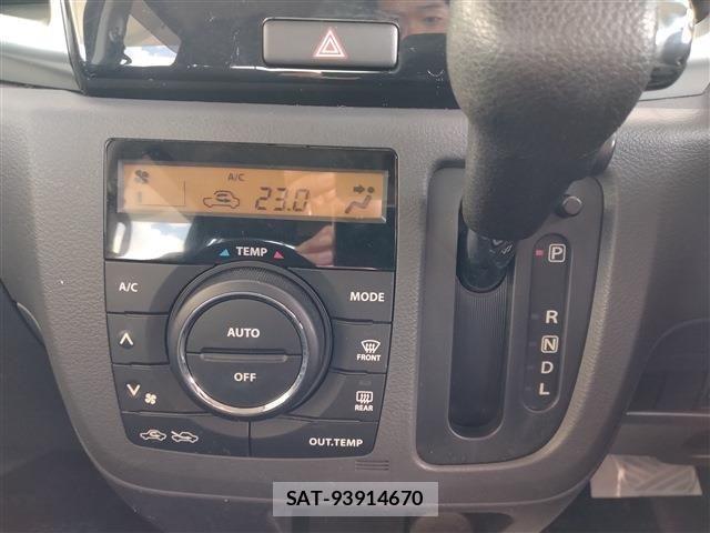 Suzuki SPACIA 2013-09 8101978-28