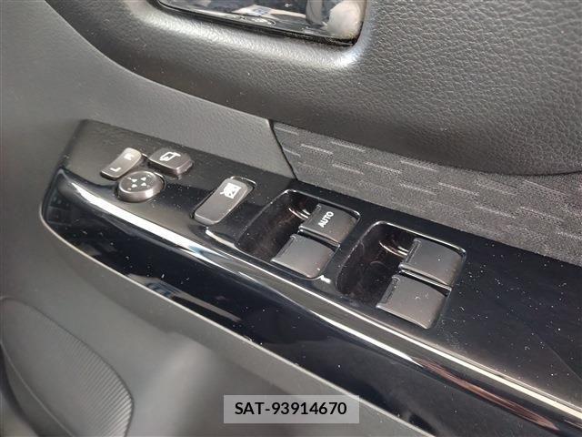 Suzuki SPACIA 2013-09 8101978-29