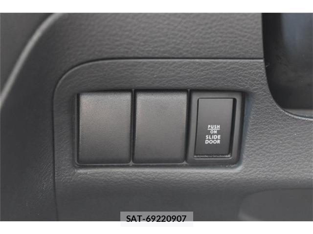 Suzuki SPACIA 2013-07 8101982-13