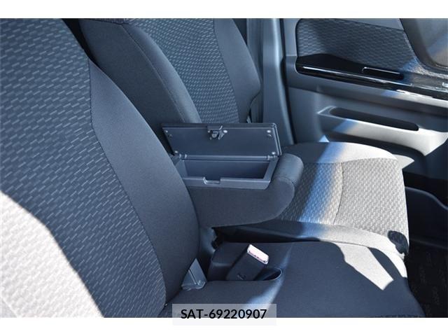 Suzuki SPACIA 2013-07 8101982-19
