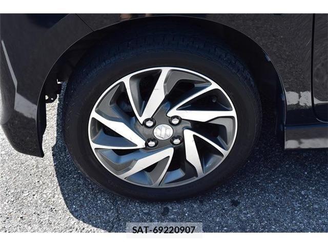 Suzuki SPACIA 2013-07 8101982-3