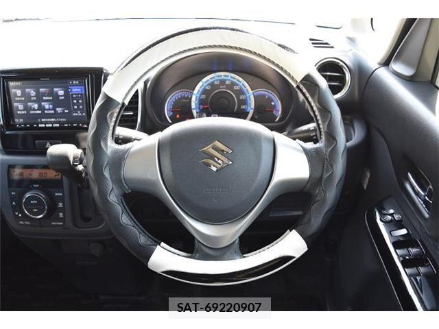 Suzuki SPACIA 2013-07 8101982-4