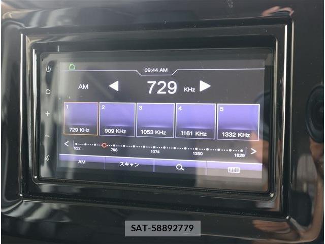 Suzuki SPACIA 2025-03 8101970-2