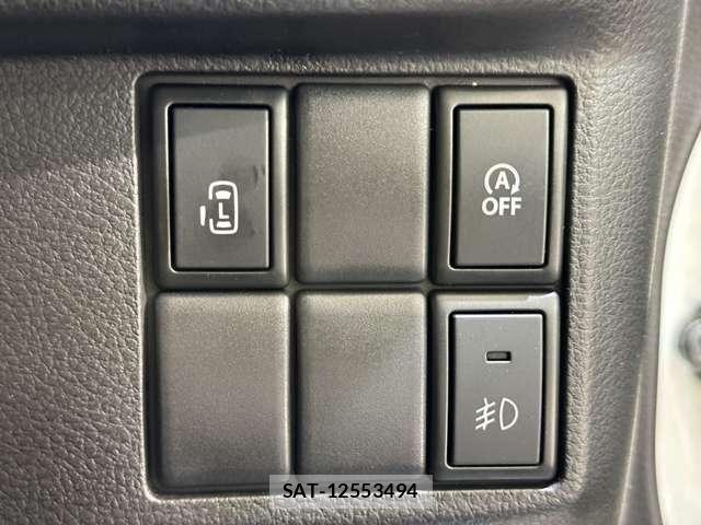 Suzuki SPACIA 2017-06 8132479-13