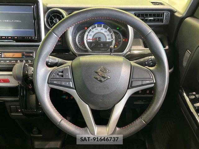 Suzuki SPACIA 2018-04 8132474-10