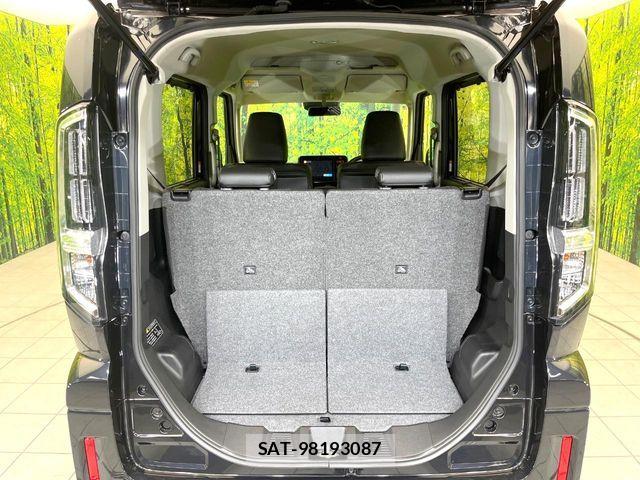 Suzuki SPACIA 2025-08 8132460-9