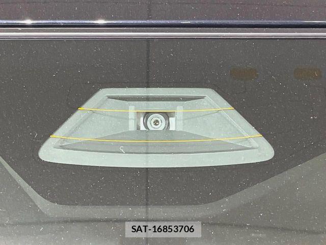 Suzuki SPACIA 2026-04 8132467-5