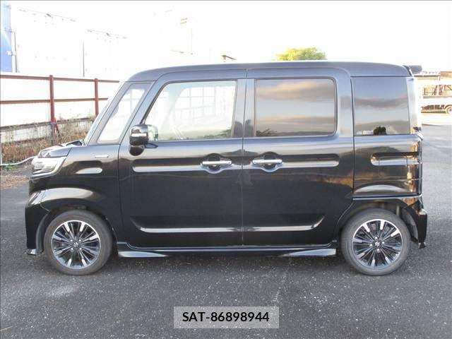 Suzuki SPACIA 2019-03 8132480-7
