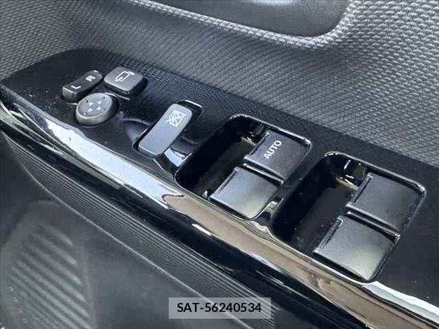 Suzuki SPACIA 2020-10 8132478-26