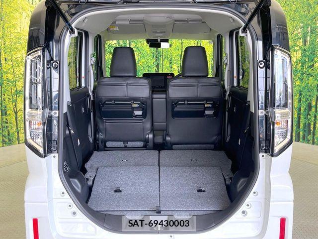 Suzuki SPACIA 2025-12 8146737-9