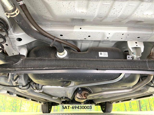 Suzuki SPACIA 2025-12 8146737-18