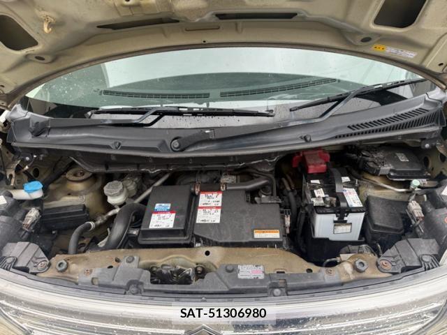 Suzuki SPACIA 2013-08 8159257-10
