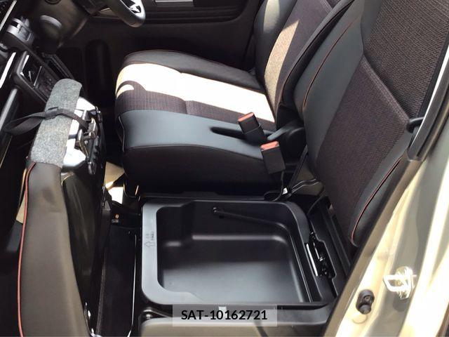 Suzuki SPACIA 2025-07 8210324-19